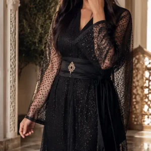 caftan noir brillant